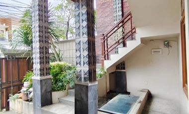 Sewa Rumah Modern 3,5 Lantai di Pejaten Unfurnished