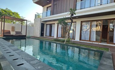 Villa Mewah Baru View Laut dengan Rooftop di Nusa Dua