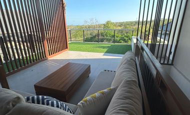 Villa Mewah Baru View Laut dengan Rooftop di Nusa Dua