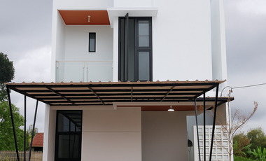 Dijual Rumah Modern 2 Lantai , Super Strategis, Fasilitas Lengkap,
