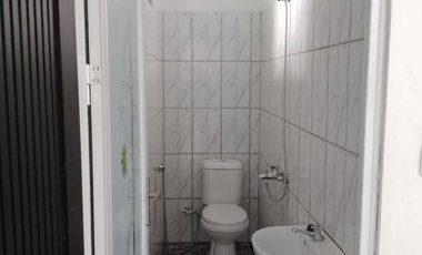 Dijual Rumah Modern 2 Lantai , Super Strategis, Fasilitas Lengkap,