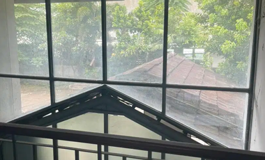 Gedung kantor Jalan Raya Pangeran Antasari jual cepat