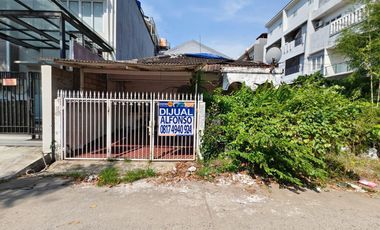 Rumah Hook Sunter Agung Barat Agung Utara Garden STS Paradise