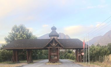 Casa en Venta Condominio Raíces Puerto Pucón, 5D, 4B, Estacionamientos