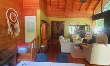 Casa en Venta Condominio Raíces Puerto Pucón, 5D, 4B, Estacionamientos