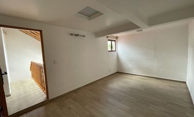 Casa en Condominio con gran jardín