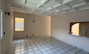 CASA EN VENTA EN ZONA NORTE DE CUERNAVACA “E.