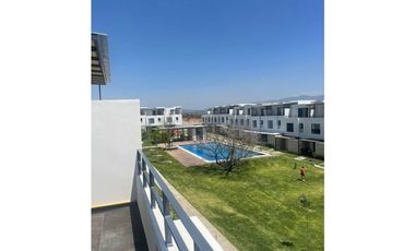 CASA NUEVA EN VENTA  MODERNA  A 20 MIN DE CUERNA CON VIGILANCIA