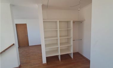 SE VENDE HERMOSA CASA NUEVA EN SECTOR CORDILLERA