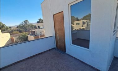 SE VENDE HERMOSA CASA NUEVA EN SECTOR CORDILLERA
