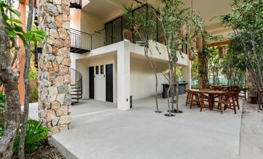 CASA EN VENTA EN TULUM 3 HABITACIONES CON ALBERCA INFINITY, ZONA DE REUNIONES JUEGOS PARA NIÑOS