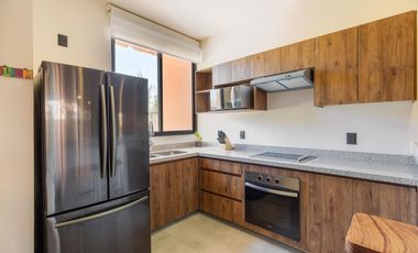 CASA EN VENTA EN TULUM 3 HABITACIONES CON ALBERCA INFINITY, ZONA DE REUNIONES JUEGOS PARA NIÑOS