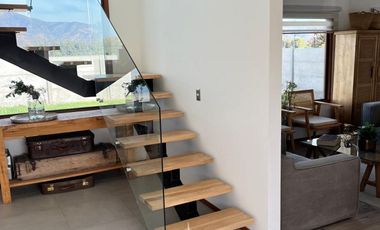 Moderna Casa de 2 Pisos en El Monte – Conectividad, Naturaleza y Estilo en un Solo Lugar