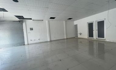 Local Comercial en  Alquiler Alborada VII etapa AleMo