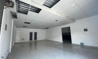 Local Comercial en  Alquiler Alborada VII etapa AleMo