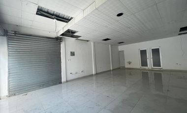 Local Comercial en  Alquiler Alborada VII etapa AleMo