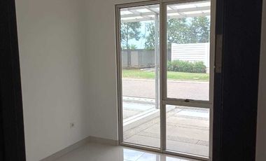 Disewakan Rumah 2 Lantai Ukuran 8x15 Pantai Indah Kapuk 2