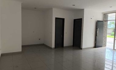 Disewakan Rumah 2 Lantai Ukuran 8x15 Pantai Indah Kapuk 2