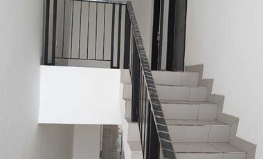 Disewakan Rumah 2 Lantai Ukuran 8x15 Pantai Indah Kapuk 2