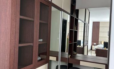 Disewakan Rumah 3 Lt Osaka Residence Pik Furnish Uk 8x10 Bagus