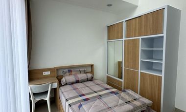 Disewakan Rumah 3 Lt Osaka Residence Pik Furnish Uk 8x10 Bagus