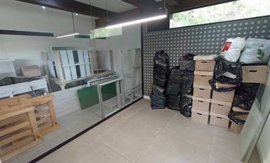 ARRIENDO de OFICINAS en EL RETIRO