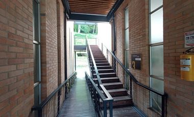 ARRIENDO de OFICINAS en EL RETIRO