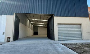 Galpón a estrenar en venta
