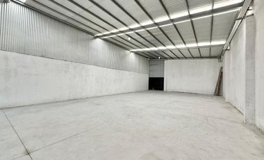 Galpón a estrenar en venta