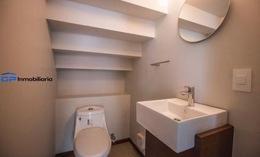 RENTA TOWN HOUSE AMUEBLADO EN LOMAS DEL VALLE