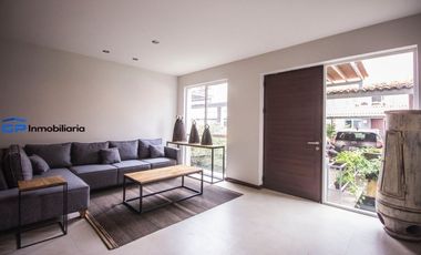 RENTA TOWN HOUSE AMUEBLADO EN LOMAS DEL VALLE
