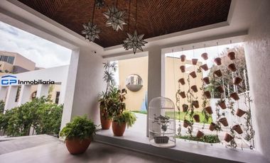 RENTA TOWN HOUSE AMUEBLADO EN LOMAS DEL VALLE