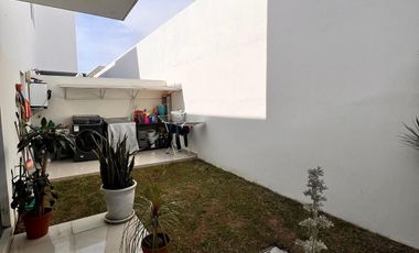 Casa en Renta en Solares, Coto Fonteé – Zapopan (Con Alberca)