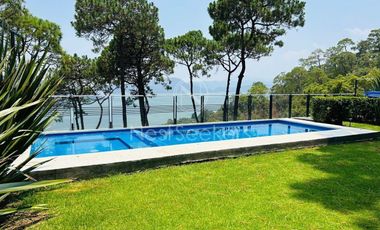 ESPECTACULAR CASA EN RENTA EN VALLE DE BRAVO CON VISTA AL LAGO