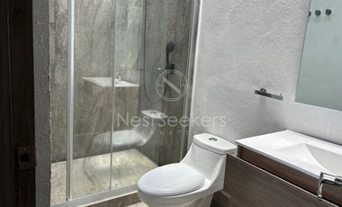 ESPECTACULAR CASA EN RENTA EN VALLE DE BRAVO CON VISTA AL LAGO