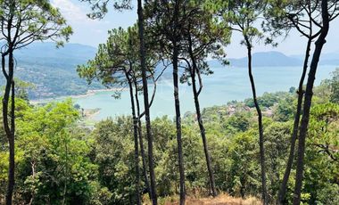 ESPECTACULAR CASA EN RENTA EN VALLE DE BRAVO CON VISTA AL LAGO