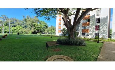 Apartamento en venta 3erpiso C/A - Barrio los Naranjos Jamundi