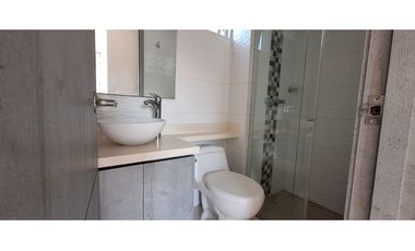 Apartamento en venta 3erpiso C/A - Barrio los Naranjos Jamundi
