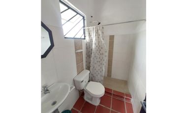 VENTA EXCELENTE CASA TURSTICA EN RICAURTE CUNDINAMARCA