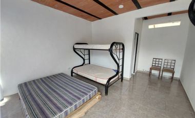 VENTA EXCELENTE CASA TURSTICA EN RICAURTE CUNDINAMARCA