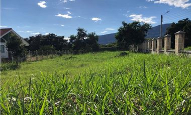 VENTA EXCELENTE LOTE UBICADO EN CHINAUTA CUNDINAMARCA
