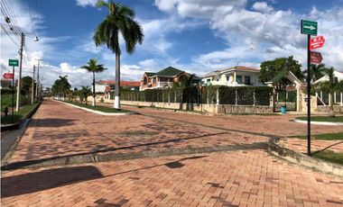 VENTA EXCELENTE LOTE UBICADO EN CHINAUTA CUNDINAMARCA