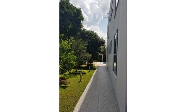 VENTA ESPECTACULAR CASA CAMPESTRE EN CHINAUTA CUNDINAMARCA