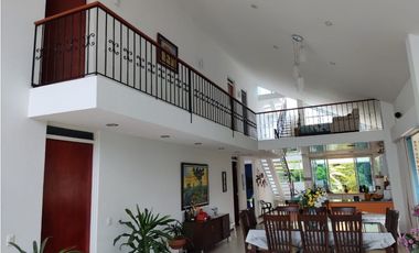 VENTA ESPECTACULAR CASA CAMPESTRE EN CHINAUTA CUNDINAMARCA