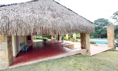VENTA CASA FINCA EN CONJUNTO CERRADO EN CHINAUTA CUNDINAMARCA