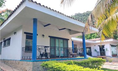 VENTA CASA FINCA EN CONJUNTO CERRADO EN CHINAUTA CUNDINAMARCA