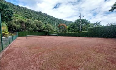 VENTA CASA FINCA EN CONJUNTO CERRADO EN CHINAUTA CUNDINAMARCA