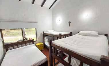 VENTA CASA FINCA EN CONJUNTO CERRADO EN CHINAUTA CUNDINAMARCA