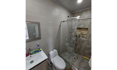 VENPERMUTO HERMOSA CASA DE CAMPO EN LA VEREDA EL GUAYABAL FUSAGASUG