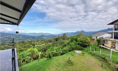 VENPERMUTO HERMOSA CASA DE CAMPO EN LA VEREDA EL GUAYABAL FUSAGASUG